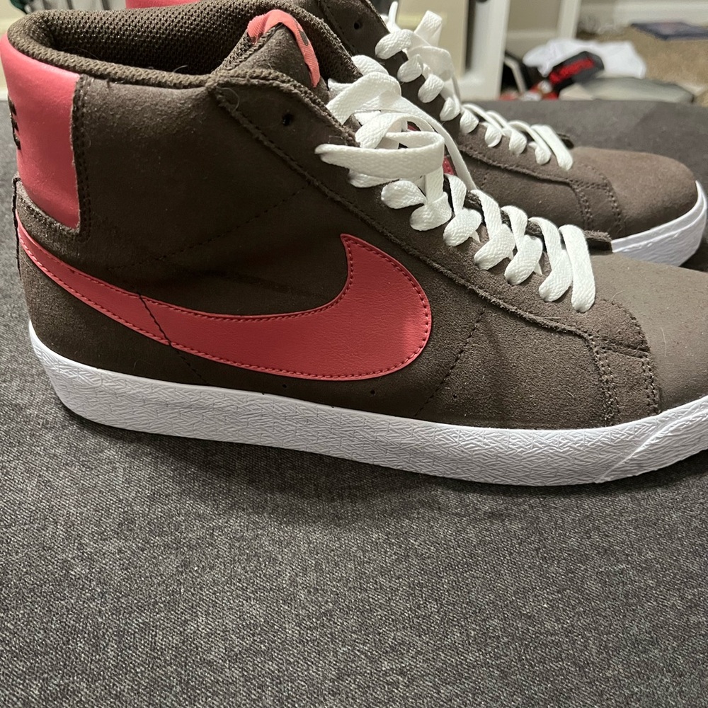 Nike blazers mid- pink and brown